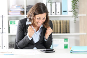 Beat High CT Electricity Rates High electricity prices from Eversource and UI are showing consumers how much they can save by shopping the best electricity prices.